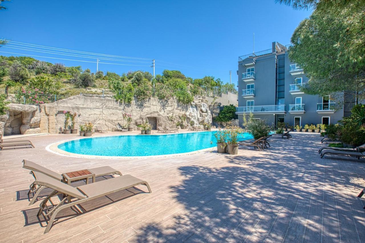 Aegean Apartments - Çeşme Eksteriør billede